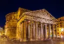 panteon-de-roma-por-la-noche.webp