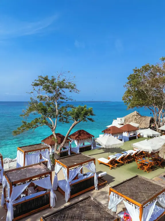 Escapada Doble Colombia | Bogotá y Cartagena con Bora Bora Beach Club